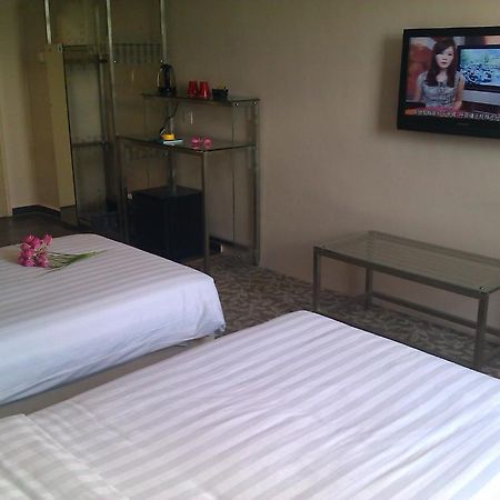 Nouvelle Hotel Johor Кулай Номер фото